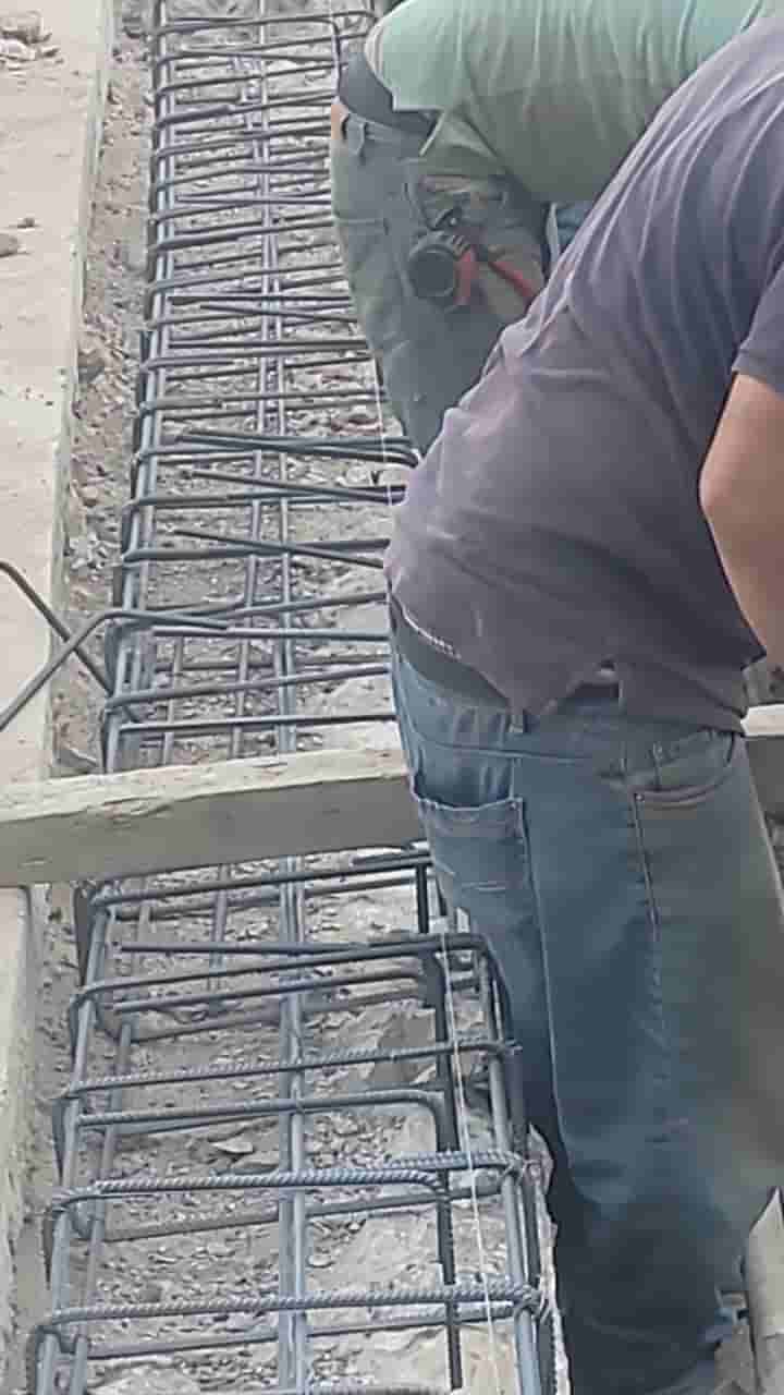 اصلاح و اعادة تأهيل قناة مياه طريق مدرسة القلبين الاقدسين